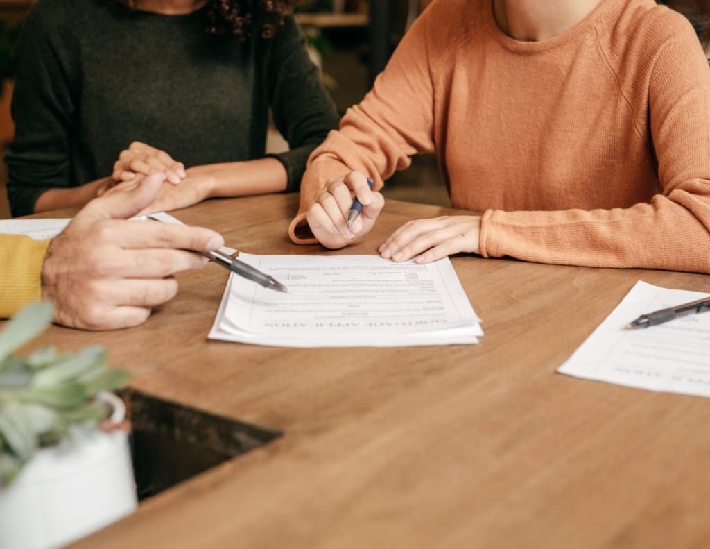 gestion de patrimoine - Personne qui signe un contrat